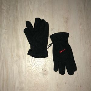 nike gloves